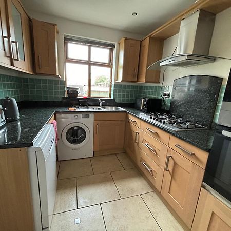 Hotel Shared House On Southmead Bristol Exterior foto